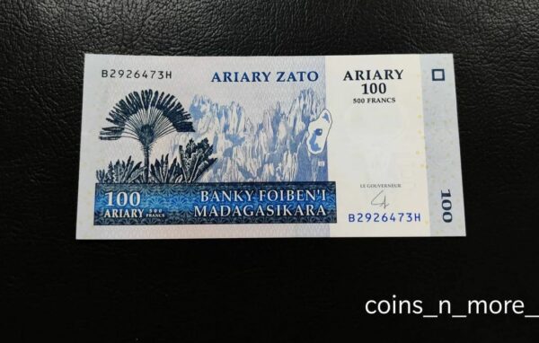 Madagascar Banknote 100 Ariary