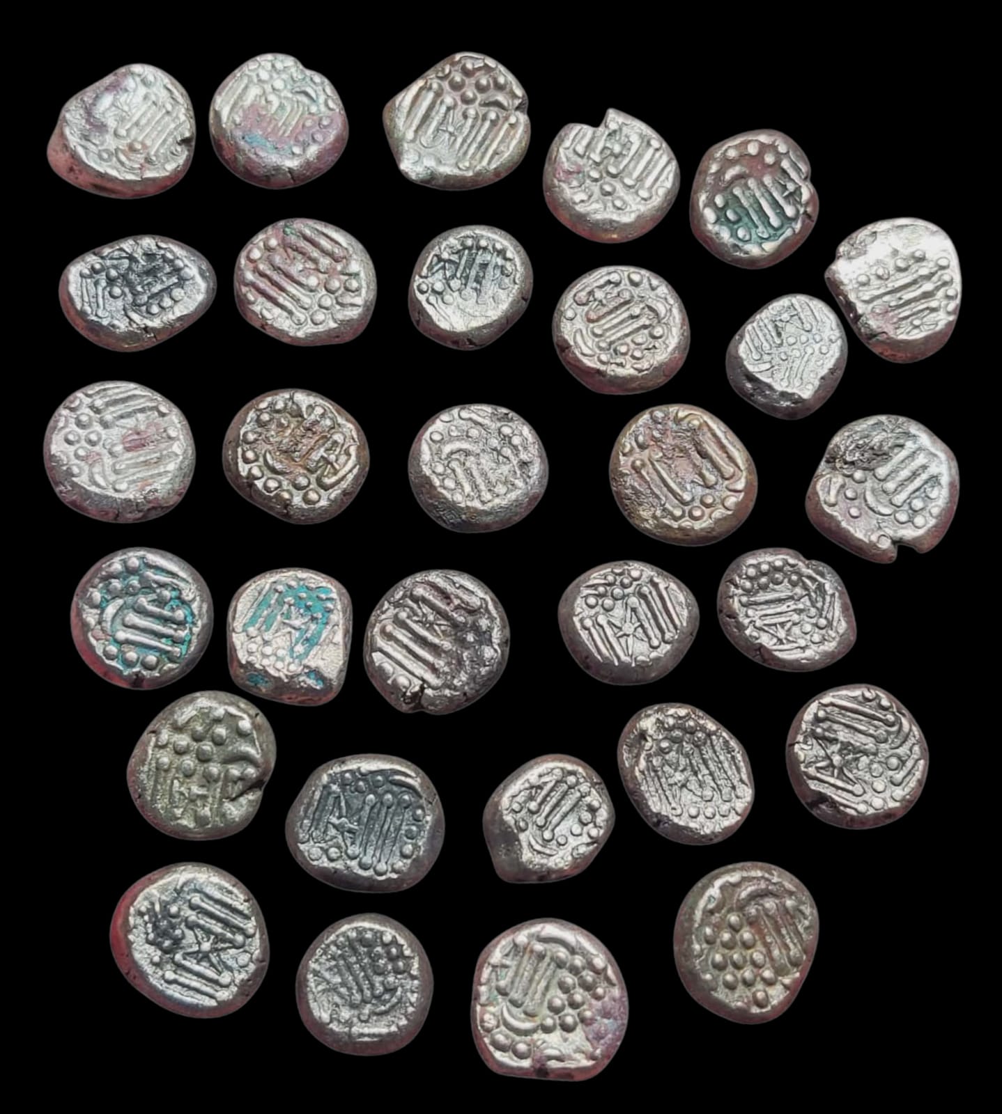 Makwa Chalukyas Silver Coin - Image 2