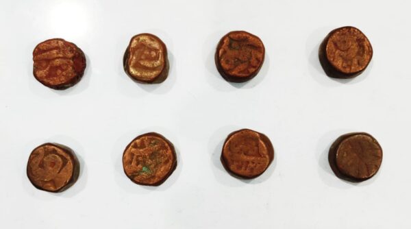 8 Mughal Dam coin lot