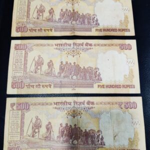 500 Rupees old issue 3 different governor