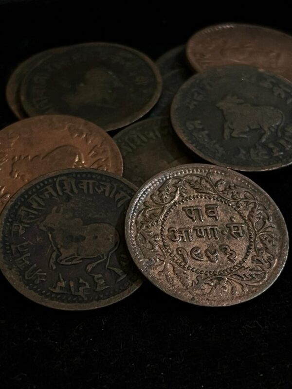 Princely State of Indore Pav Anna Nandi Coin