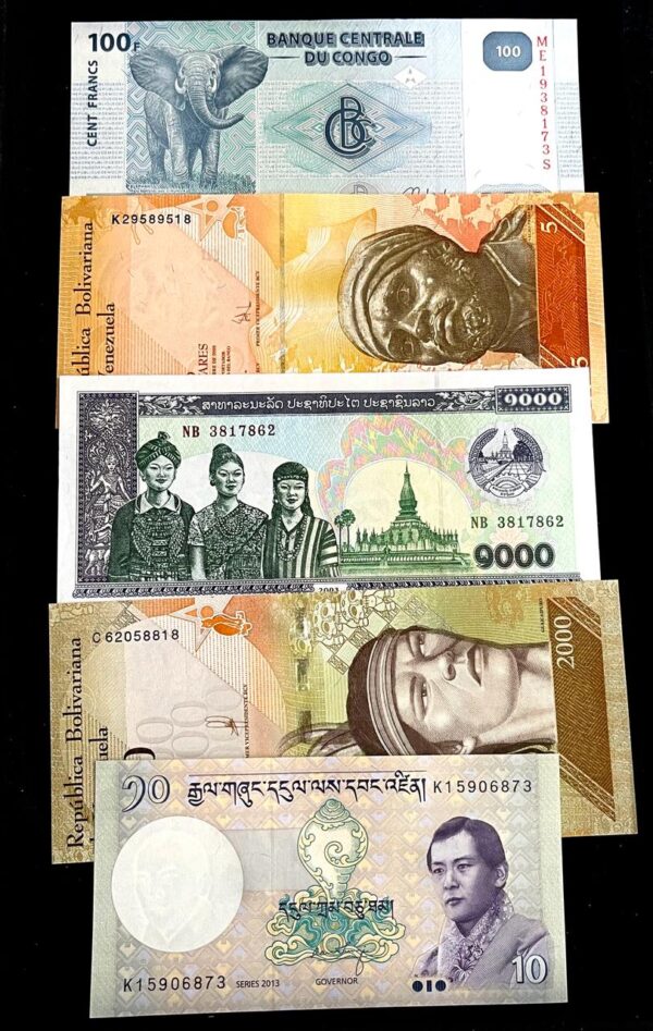 Set of 10 Different Foreign Banknotes in UNC Condition