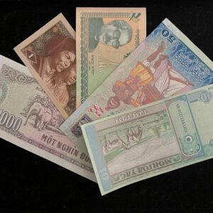 5 Different Foreign Banknotes Set