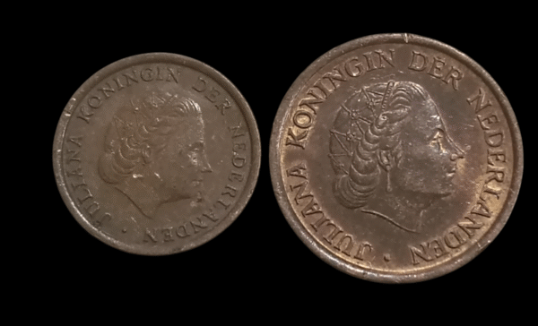 Netherlands Wilhelmina Bronze Coin Set – 1 Cent & 5 Cents - Image 2