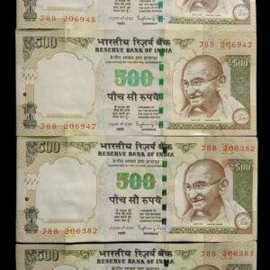 500 Rupees banknote signed by Governer Raghuram Rajan UNC
