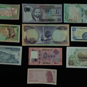 10 different foreign banknotes set – C