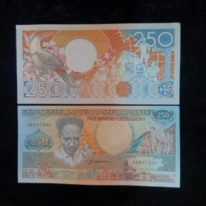 250 Gulden Banknote Suriname UNC